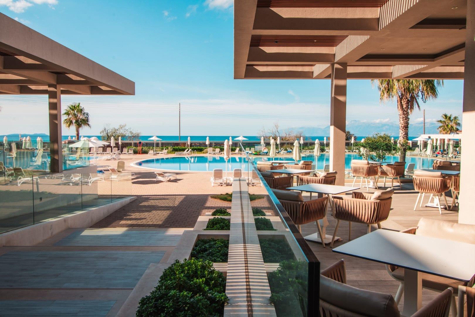Almyros Beach Альмирос-Бич Экстерьер фото The pool at the hotel