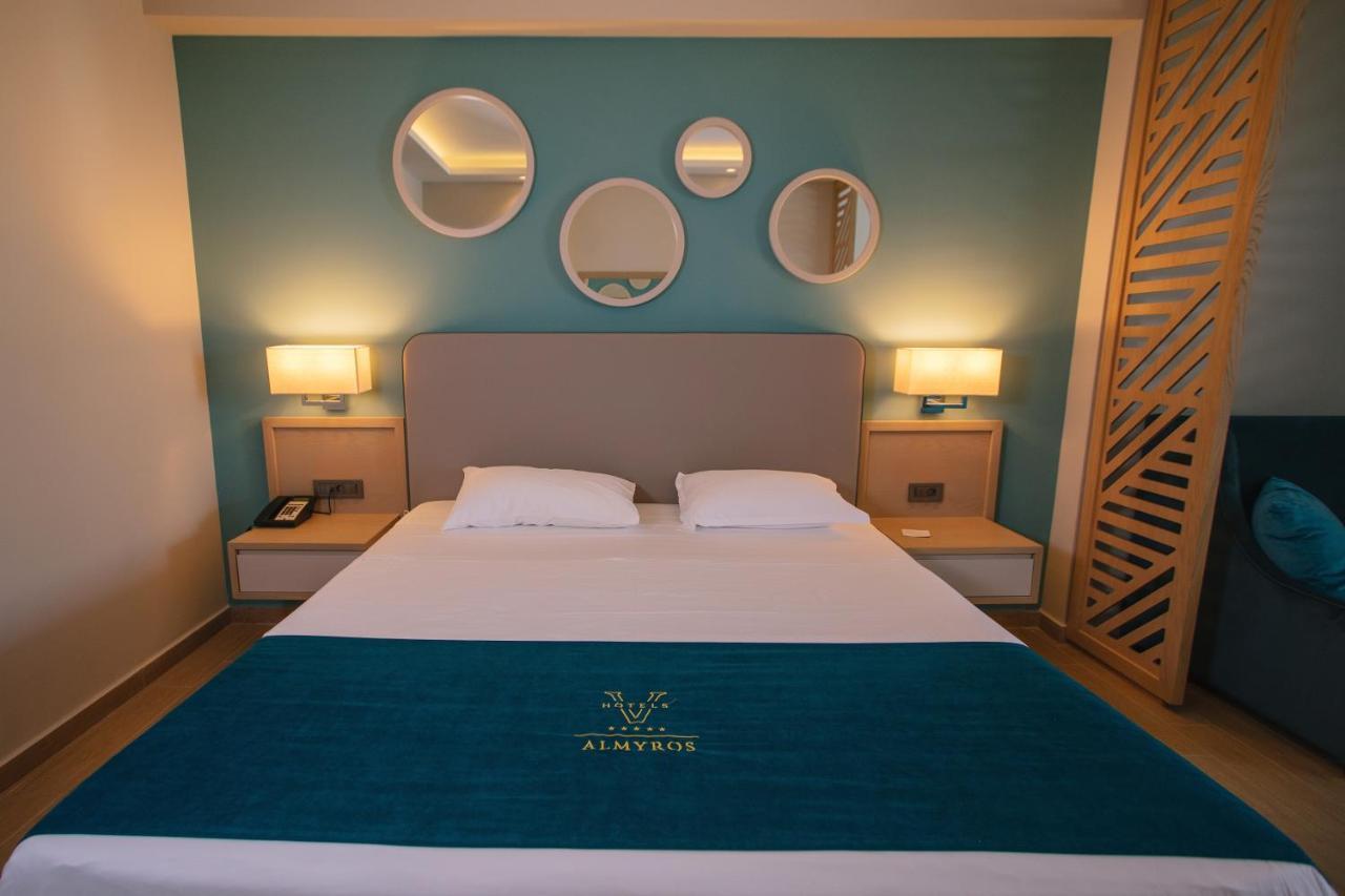 Almyros Beach Альмирос-Бич Экстерьер фото A bedroom at the hotel