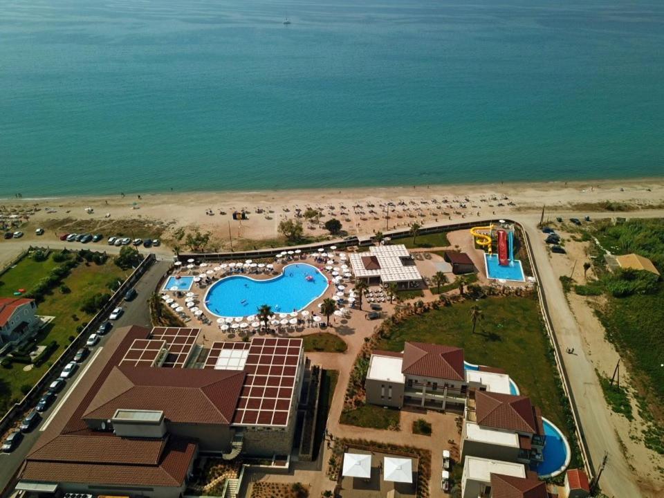 Almyros Beach Альмирос-Бич Экстерьер фото Aerial view of the beach